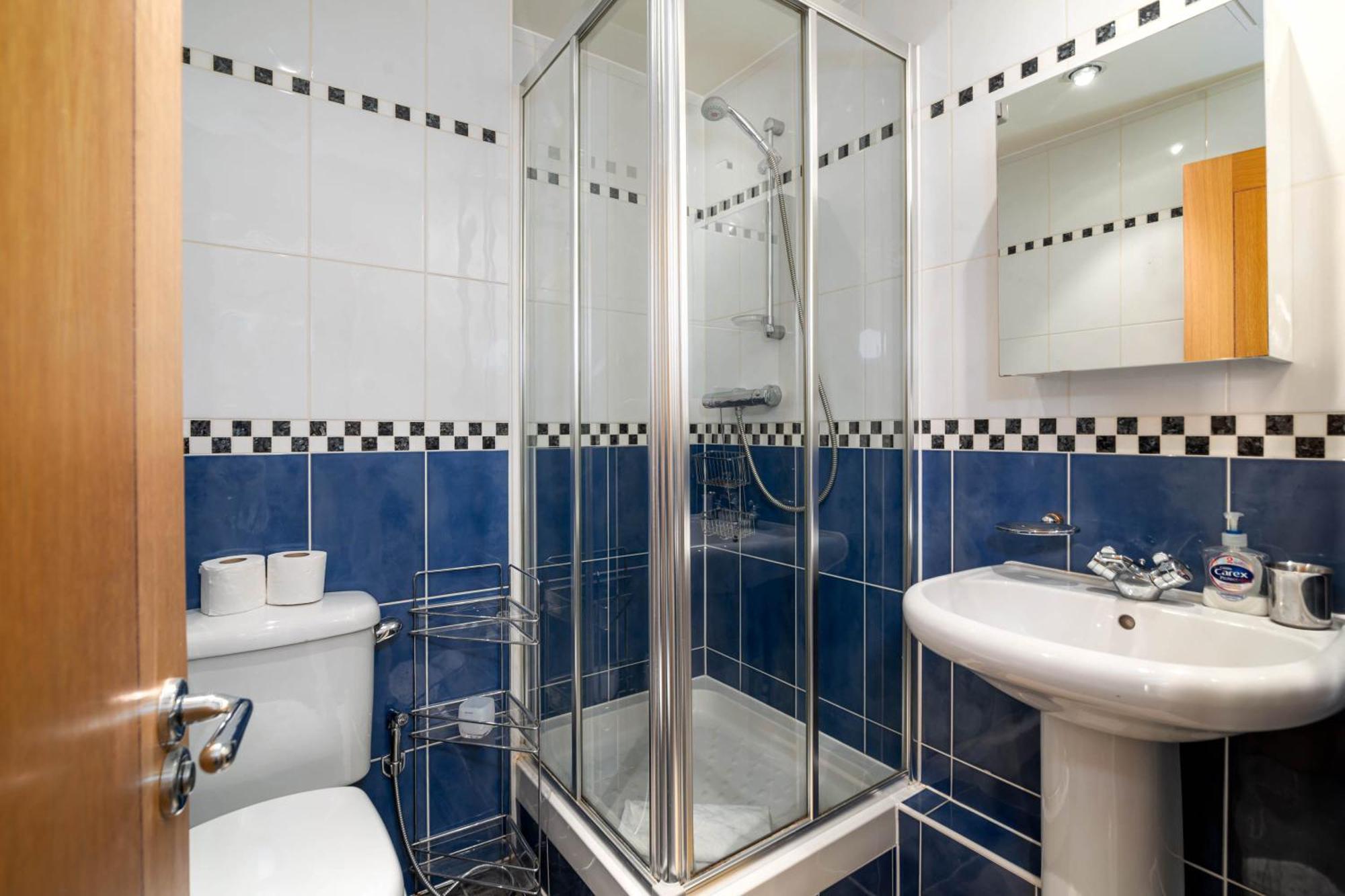 Fabulous 3 Bed In Vauxhall * Londra
